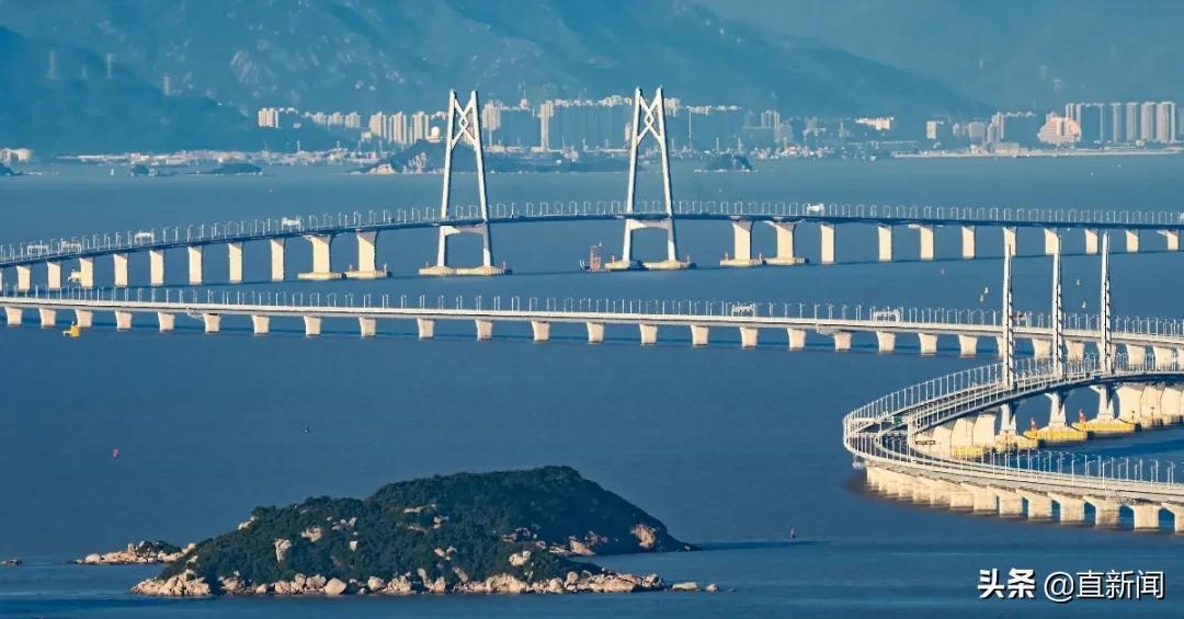 探索未來，2025新澳門正版免費資本車的時代來臨，2025新澳門正版免費資本車時代，探索未來的機遇與挑戰(zhàn)
