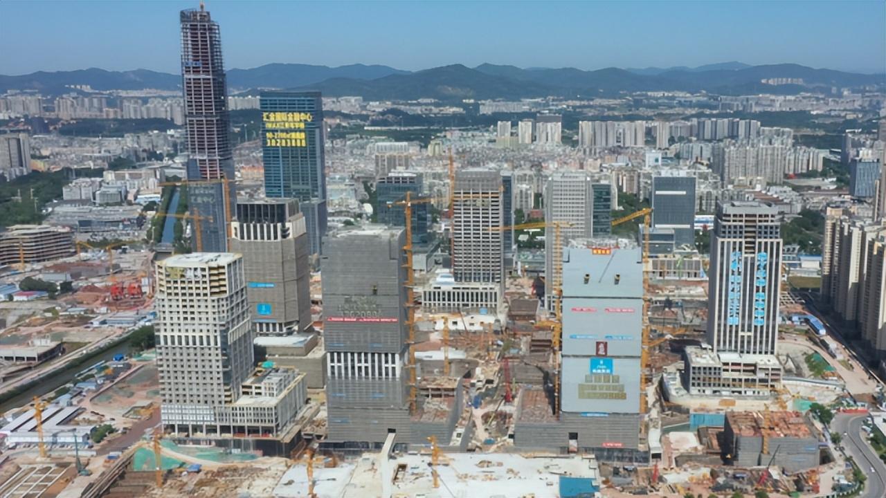 探索未來，2025新澳門正版免費(fèi)資本車的時(shí)代來臨，2025新澳門正版免費(fèi)資本車時(shí)代，探索未來的機(jī)遇與挑戰(zhàn)