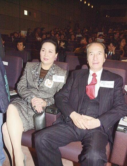 揭秘2025新澳門精準(zhǔn)四肖期期中特公開的秘密，揭秘澳門精準(zhǔn)四肖期期中特秘密大公開（獨家爆料）