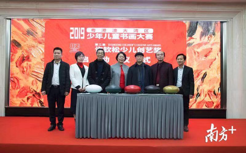 2025新澳門正版免費(fèi)資本車297，澳門正版免費(fèi)資本車2025期揭曉